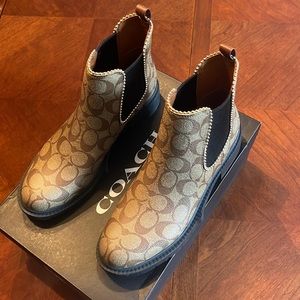 Coach Levy Sig Boot